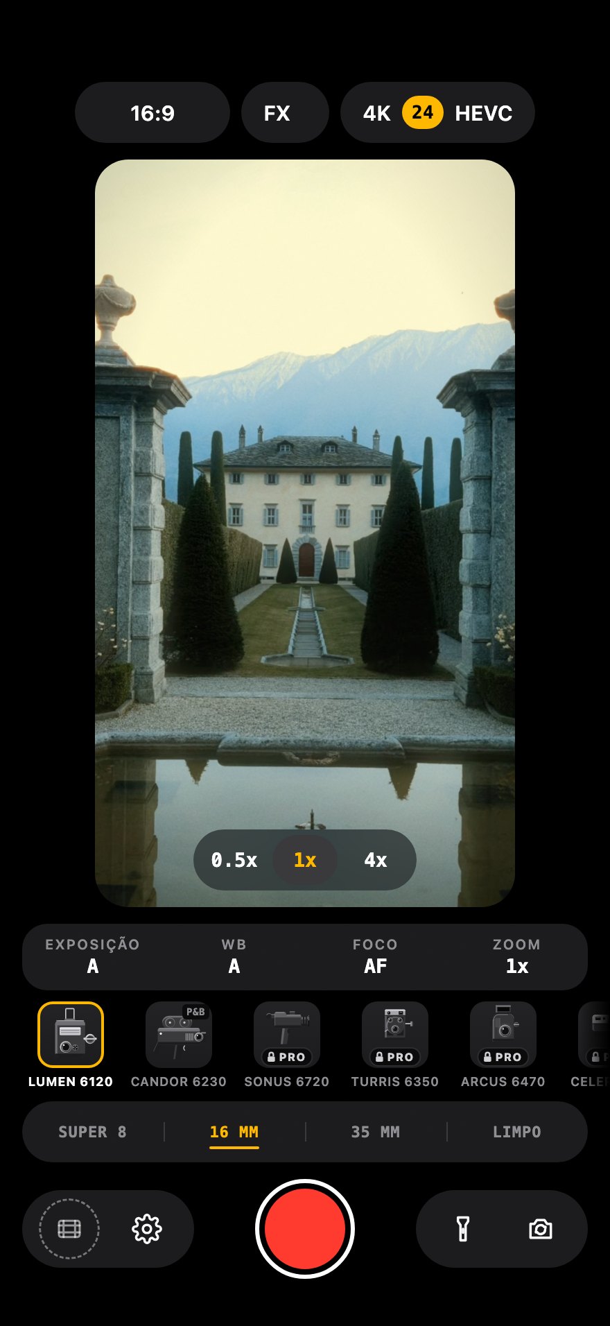 The hazecam screen with the LUMEN 6120 camera loaded and a villa on Lake Como in the viewfinder